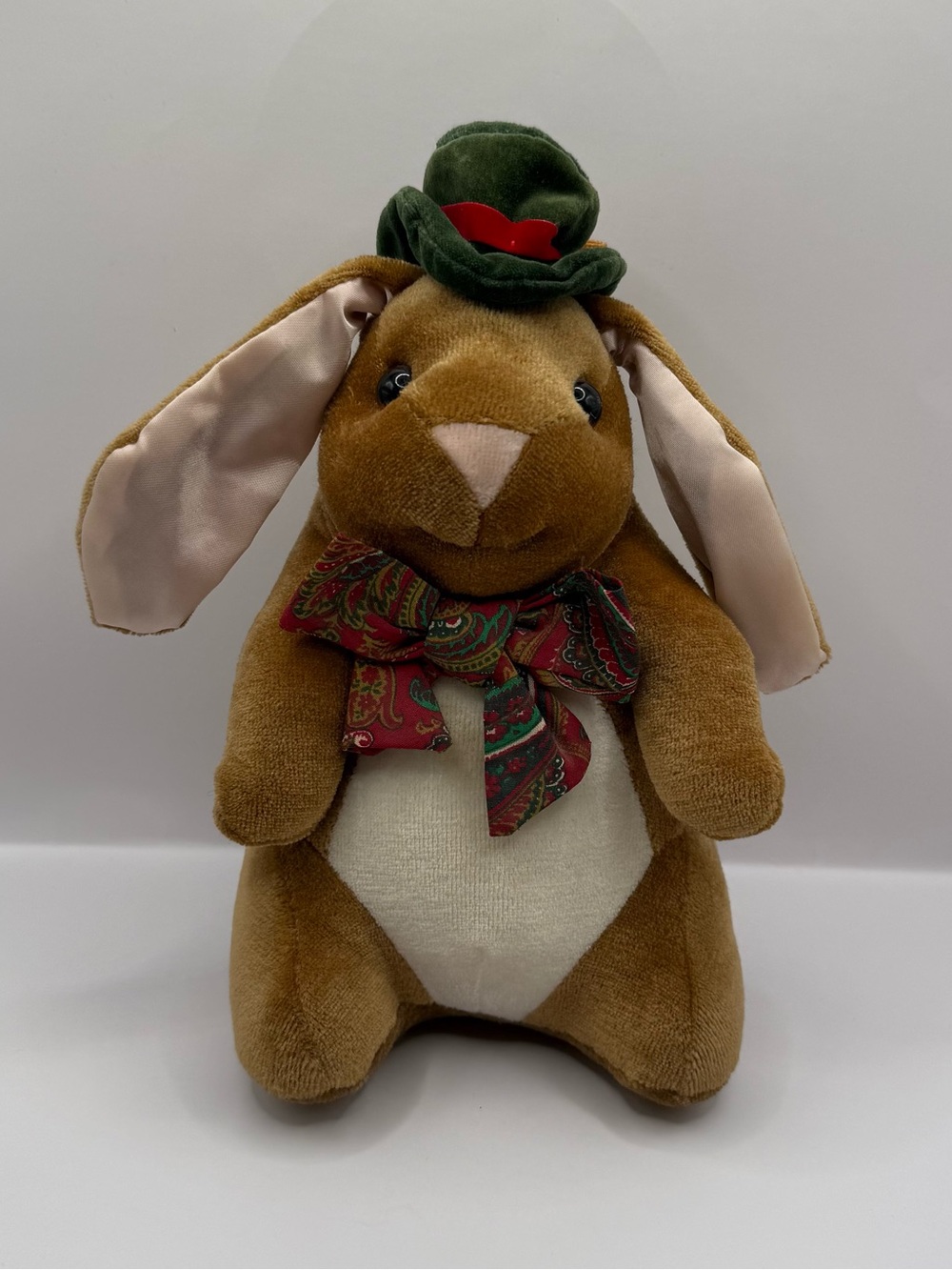 Vintage Commonwealth Toys R Us Rabbit Stuffed Animal Satin Ears 1985